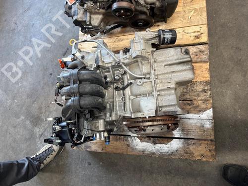 Used Engine Engine TOYOTA YARIS (_P13_) 1.0 (KSP130_, KSP130) (69 hp) 31942599 31942599