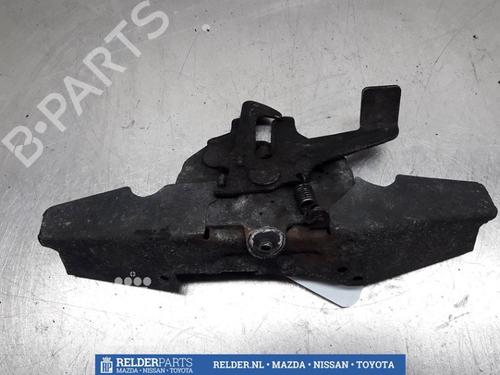 Hood lock TOYOTA COROLLA Verso (ZER_, ZZE12_, R1_) 1.8 (ZNR11_, ZNR11R) | BP22156163C133 