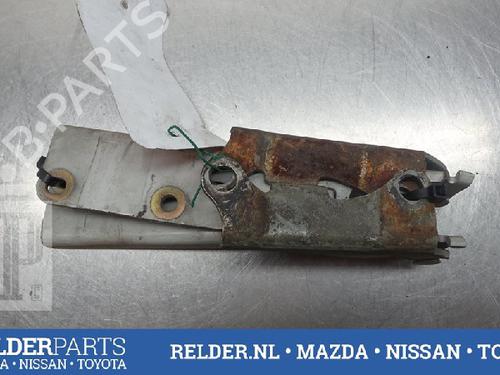 Used Hinge/Door check strap NISSAN TERRANO II (R20) 2.7 TDi 4WD (125 hp) 22137143