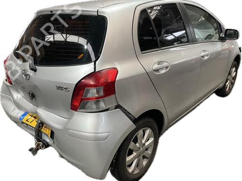Rear wiper motor TOYOTA YARIS (_P9_) 1.33 VVT-i (NSP90_, NSP90R) | BP29384696M102 