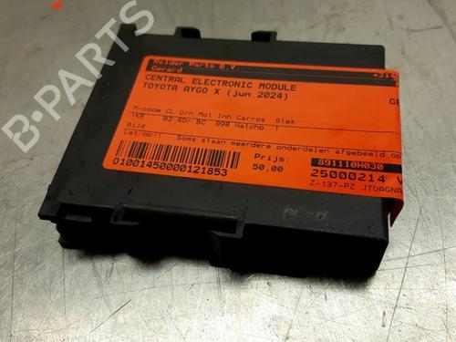Andre TOYOTA AYGO X (_B7_) 1.0 VVT-i (KGB70) (72 hp) 25891128