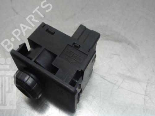 Mirror switch NISSAN X-TRAIL I (T30) 2.2 DCi FWD | BP22152092I25 