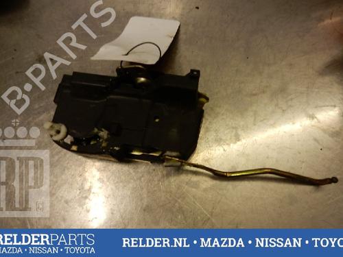 Used Front left lock TOYOTA STARLET (_P9_) 1.3 (EP91_, EP91R) (75 hp) 22144719