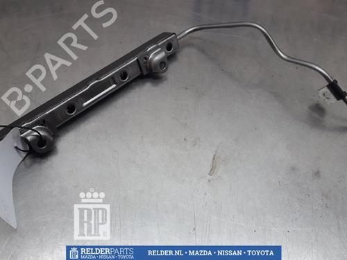 Used Injection rail TOYOTA PRIUS PLUS (_W4_) 1.8 Hybrid (ZVW40W, ZVW41W) (136 hp) 22156365
