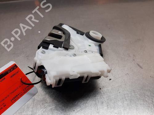 Used Front left lock TOYOTA YARIS (_P13_) 1.5 Hybrid (NHP130_) (101 hp) 22171798