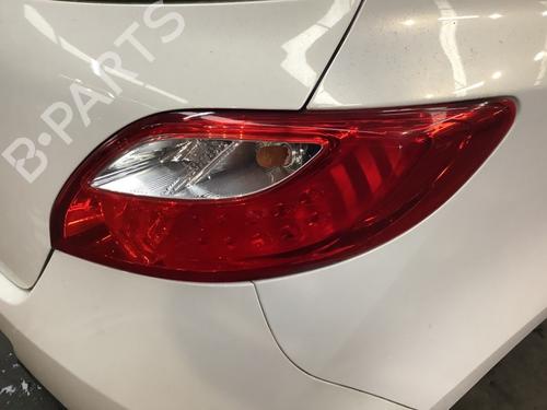 Right taillight MAZDA 2 (DE_, DH_) 1.3 MZR (DE3FS) | BP23187113C35 