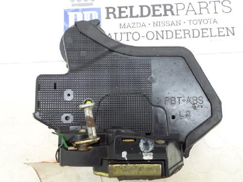 Used Rear left lock TOYOTA COROLLA Verso (_E12_) 1.6 VVT-i (ZZE121_, ZZE121R) (110 hp) 22135081