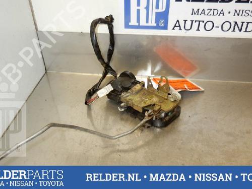 Used Front left lock MAZDA 323 F VI Hatchback (BJ) 2.0 TD (101 hp) 22143909