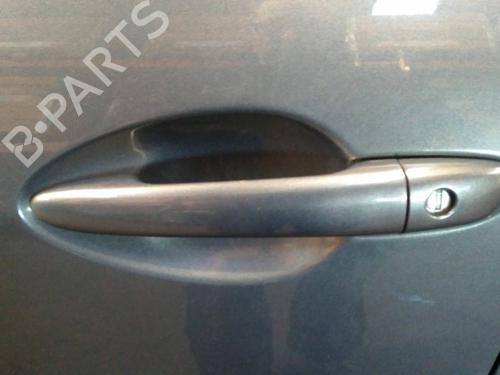 Used Front left exterior door handle Front left exterior door handle 22157645 22157645