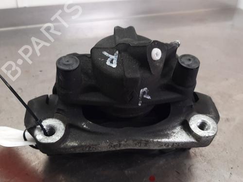 Used Right front brake caliper NISSAN JUKE (F16_) 1.6 Hybrid (143 hp) 31357664
