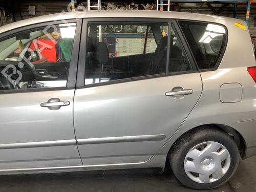 left-rear-door-toyota-corolla-verso-_e12_-2001-2002-2003-2004-2005-2006-2007-26460349 main image