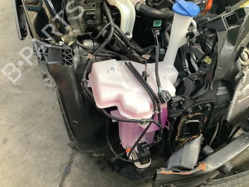 Deposito limpa vidros Deposito limpa vidros KIA STONIC (YB) 1.0 T-GDi Eco-Dynamics+ (101 hp) 33771219 33771219