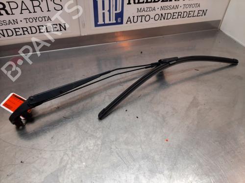 Front windshield wiper arm TOYOTA AYGO (_B4_) 1.0 VVTi (KGB40) | BP22167072C143 