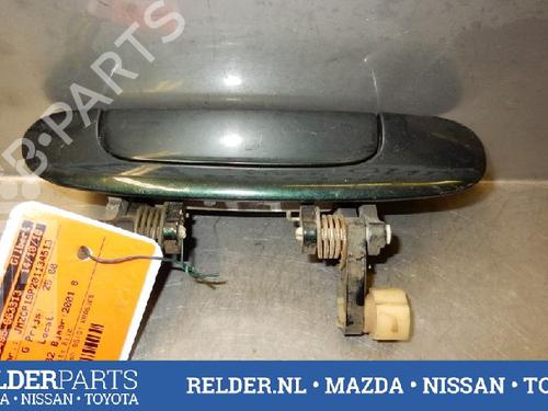 Højre bagtil udvendigt håndtag MAZDA PREMACY (CP) 1.9 (CP10P) (114 hp) 22136464