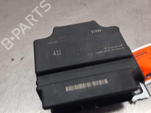 Used ECU airbags ECU airbags KIA PRO CEE'D (JD) 1.4 CRDi 90 (90 hp) 33745842 33745842