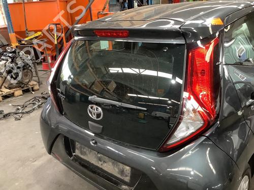 Tailgate TOYOTA AYGO (_B4_) 1.0 VVTi (KGB40) | BP28531350C6