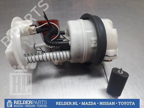 Used Fuel pump NISSAN MICRA III (K12) 1.4 16V (88 hp) 22155840