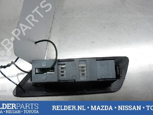 Switch TOYOTA AVENSIS Estate (_T27_) 2.0 D-4D (ADT270_, ADT270R) | BP22160138I30 