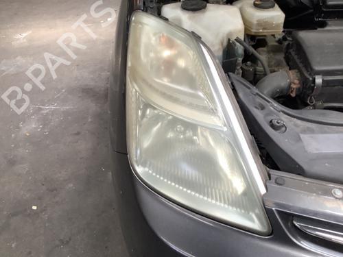 Used Right headlight TOYOTA PRIUS Liftback (_W2_) 1.5 Hybrid (NHW20_, NHW20R) (112 hp) 27476288
