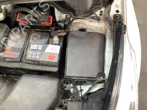 Used Fuse box KIA PRO CEE'D (JD) 1.4 CRDi 90 (90 hp) 30804933
