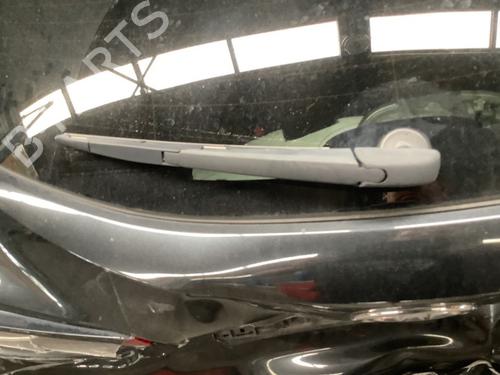 Used Rear windshield wiper arm TOYOTA COROLLA Estate (_E21_) 1.8 Hybrid (ZWE211) (122 hp) 28049045