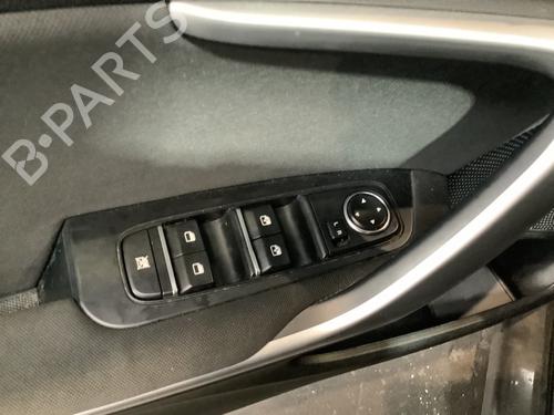 Switch KIA CEED Sportswagon (CD) 1.0 T-GDI | BP31874193I30