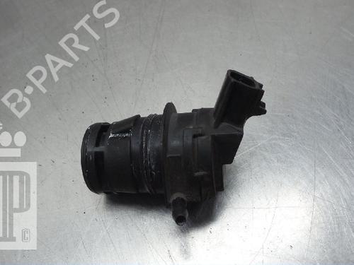 Used Washer pump Washer pump 22154176 22154176
