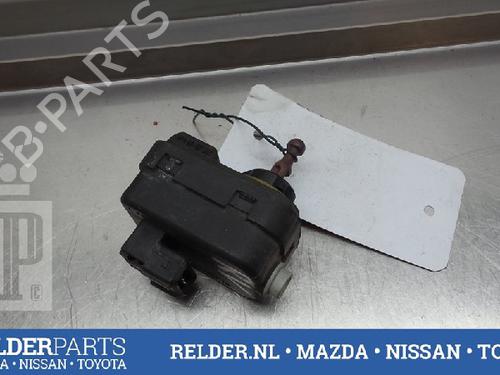 Used Headlight adjuster motor NISSAN MICRA III (K12) 1.2 16V (65 hp) 22137252