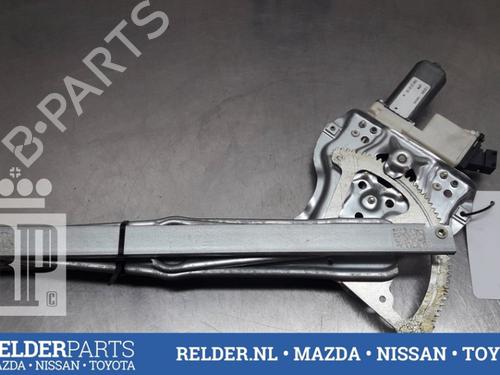 Used Front right window mechanism TOYOTA COROLLA (_E12_) 1.4 D (NDE120_, NDE120R) (90 hp) 22158896