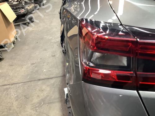 Used Left taillight NISSAN JUKE (F16_) 1.0 (114 hp) 29698703