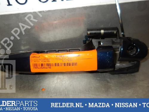 Used Front left exterior door handle TOYOTA COROLLA (_E12_) 1.6 VVT-i (ZZE121_, ZZE121R) (110 hp) 22145824