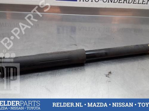 Used Right rear shock absorber TOYOTA YARIS (_P13_) 1.3 (NSP130_, NSP130) (99 hp) 22159602