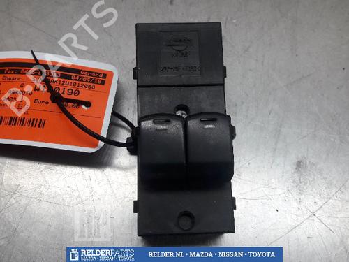 Used Switch NISSAN MICRA III (K12) 1.2 16V (65 hp) 22155862