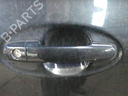 Used Exterior handle TOYOTA YARIS (_P9_) 1.4 D-4D (NLP90_, NLP90R) (90 hp) 22152543