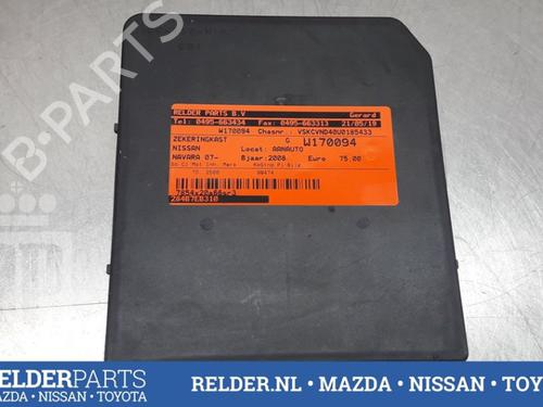 Used Fuse box Fuse box 22158497 22158497