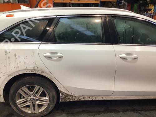 Puerta trasera derecha KIA CEED Sportswagon (CD) 1.0 T-GDI (120 hp) 31263497