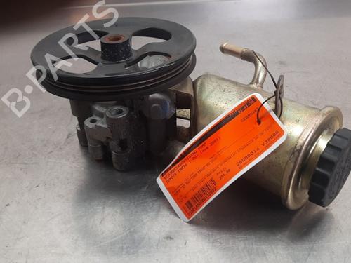 Used Steering pump TOYOTA YARIS (_P1_) 1.3 (NCP10, SCP12_) (86 hp) 32455359