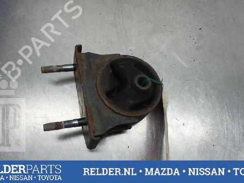 Used Engine mount TOYOTA RAV 4 II (_A2_) 2.0 4WD (ACA21, ACA20) (150 hp) 22134388
