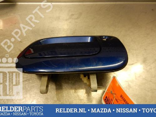 Trunk håndtak TOYOTA RAV 4 II (_A2_) 2.0 4WD (ACA21, ACA20) (150 hp) 22141132