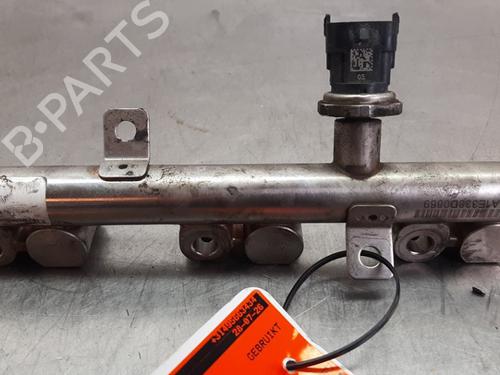 Used Injection rail Injection rail 37760234 37760234