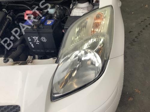 Used Left headlight TOYOTA YARIS (_P9_) 1.0 VVT-i (KSP90_, KSP90R) (69 hp) 29917266