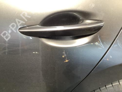 rear-left-exterior-door-handle-mazda-3-saloon-bp_-2018-25702408 main image