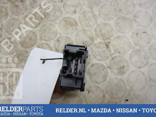 Switch NISSAN NAVARA NP300 (D40) 2.5 dCi 4WD (D40TT, D40T, D40M, D40BB) | BP22147993I30 
