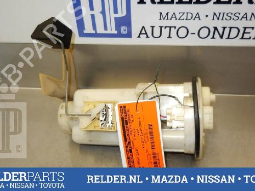 Used Fuel pump TOYOTA YARIS (_P1_) 1.0 (SCP10_, SCP10R) (68 hp) 22138972