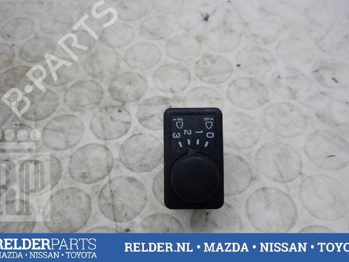 Switch NISSAN ALMERA II Hatchback (N16) 1.8 | BP22146216I30 