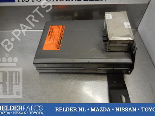 Used Electronic module TOYOTA AVENSIS (_T25_) 1.8 VVT-i (ZZT251_, ZZT251R) (129 hp) 22137687