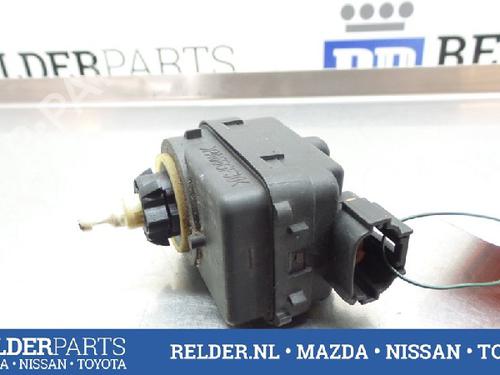 Headlight adjuster motor NISSAN MICRA II (K11) 1.4 i 16V | BP22138873E19 