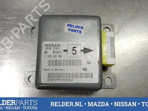 Used ECU airbags NISSAN PRIMERA Hatchback (P11) 2.0 16V (131 hp) 22137323