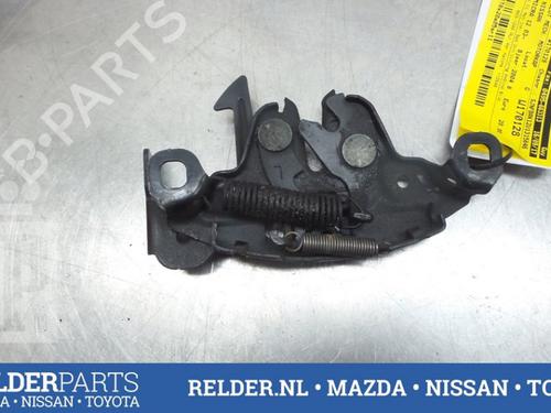 Used Hood lock NISSAN MICRA III (K12) 1.2 16V (80 hp) 22154486