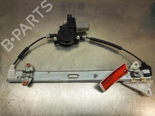 Rudehejsemekanisme Højre foran MAZDA CX-3 (DK) 2.0 SKYACTIV-G (DK5W, DK6W) (120 hp) 22168060